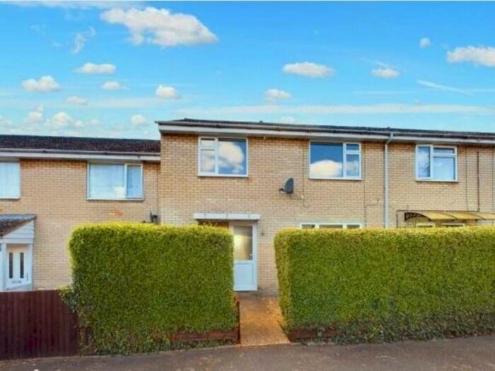 3 Bedroom Property To Rent In The Whaddons, Huntingdon, Cambridge, PE29