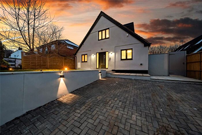 5 Bedroom Detached House For Sale In Sandy Lane, Chobham, Woking, Surrey, GU24