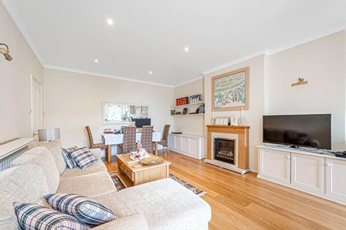 1 Bedroom Flat To Rent In Elm Tree Road, St John's Wood, London, NW8