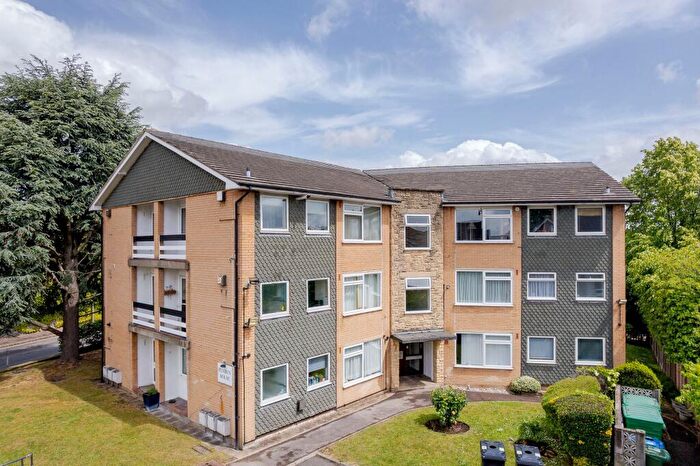 1 Bedroom Flat For Sale In London Road, Penryn House London Road, RH1