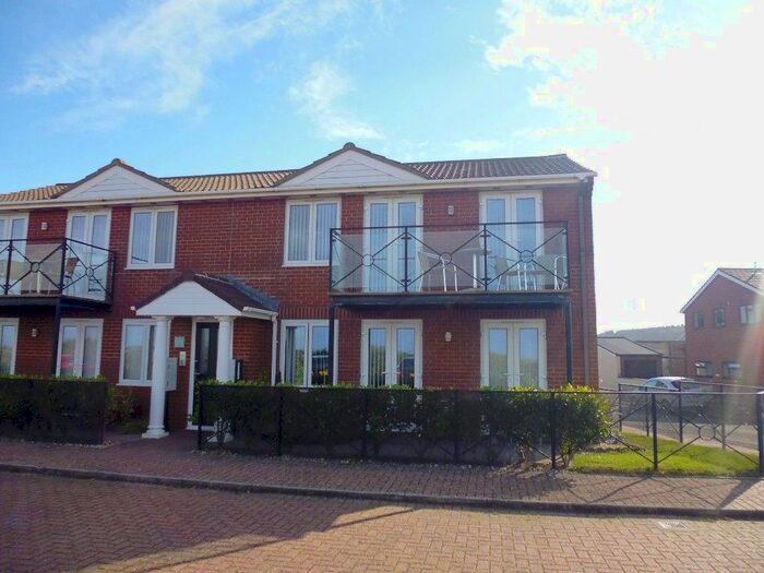 2 Bedroom Flat To Rent In Beach Road, Kewstoke, Weston-Super-Mare, BS22