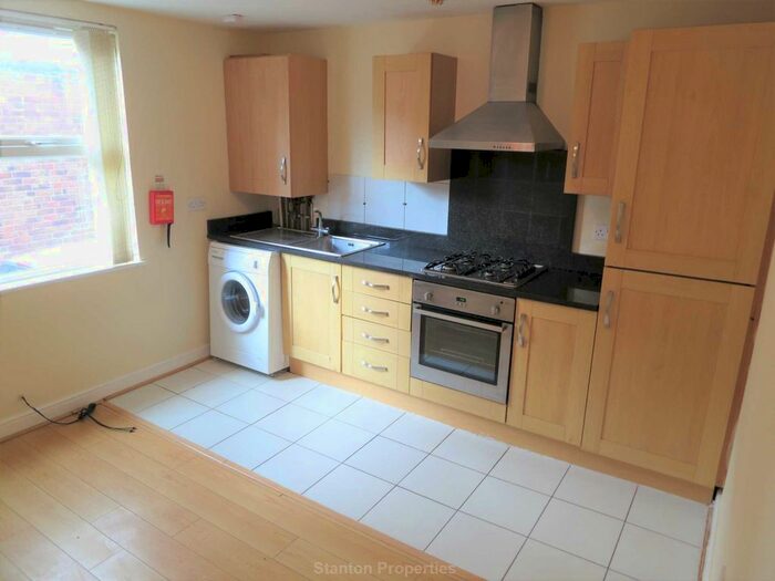 1 Bedroom Flat To Rent In Beaconsfield, Fallowfield, M14