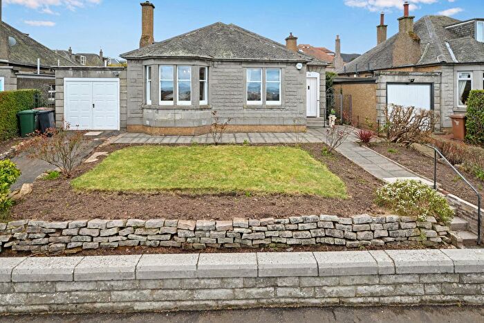 3 Bedroom Detached Bungalow For Sale In Caiystane Crescent, Fairmilehead, Edinburgh, EH10