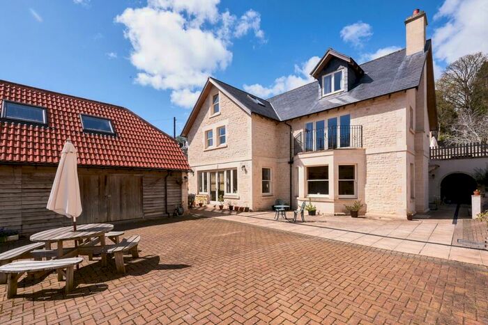 5 Bedroom Detached House To Rent In London Road West, Batheaston, Bath, BA1