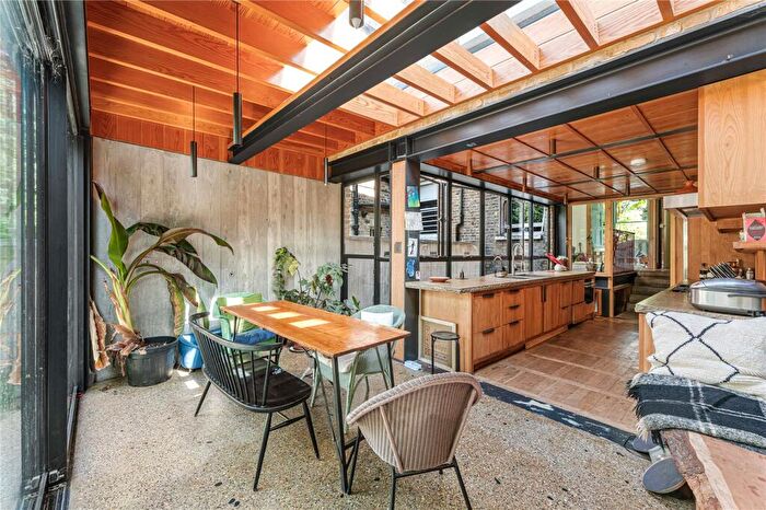 5 Bedroom Terraced House For Sale In Gore Road, South Hackney, London, E9