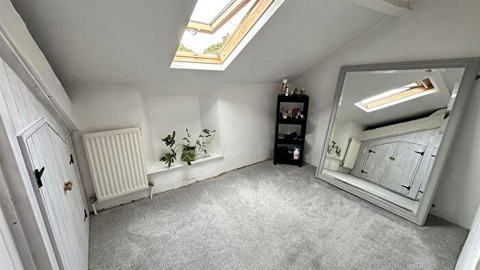 2 Bedroom Cottage For Sale In Tregadillett, Launceston, PL15
