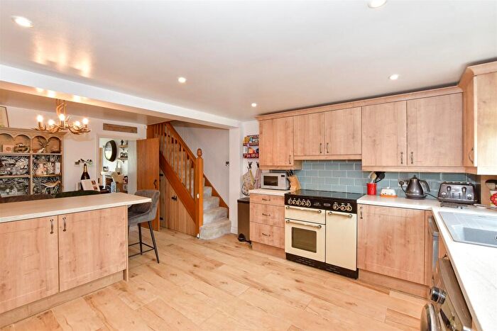 3 Bedroom Semi-Detached House For Sale In The Street, Ulcombe, Maidstone, Kent, ME17