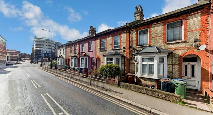 1 Bedroom Studio To Rent In Headstone Road, Harrow HA1