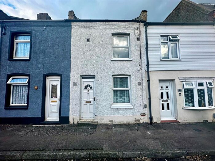 3 Bedroom Terraced House To Rent In Rural Vale, Northfleet, Gravesend, DA11