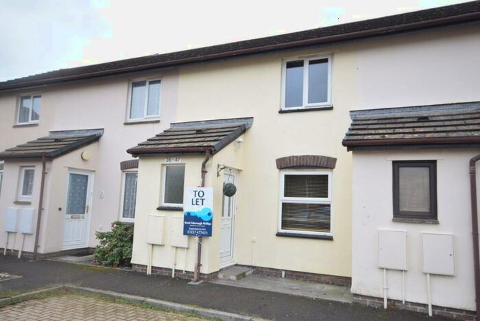 2 Bedroom House To Rent In Hawthorn Park, Bideford, Devon, EX39