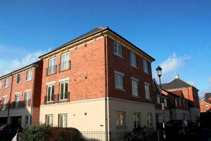 2 Bedroom Flat To Rent In Sansome Place, Worcester, WR1