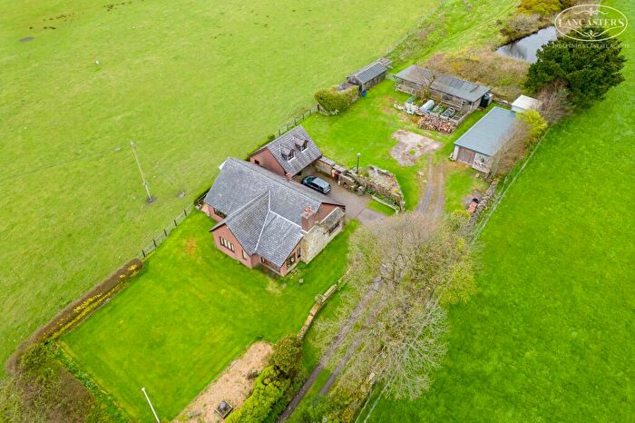 4 Bedroom Farm House For Sale In Shepherds Drive, Horwich, Bolton, BL6