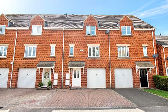 3 Bedroom Terraced House For Sale In Sprats Barn Crescent, Royal Wootton Bassett, Wiltshire, SN4