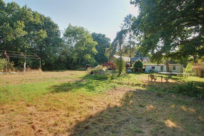 4 Bedroom Semi-Detached House For Sale In Plaitford, Romsey, SO51