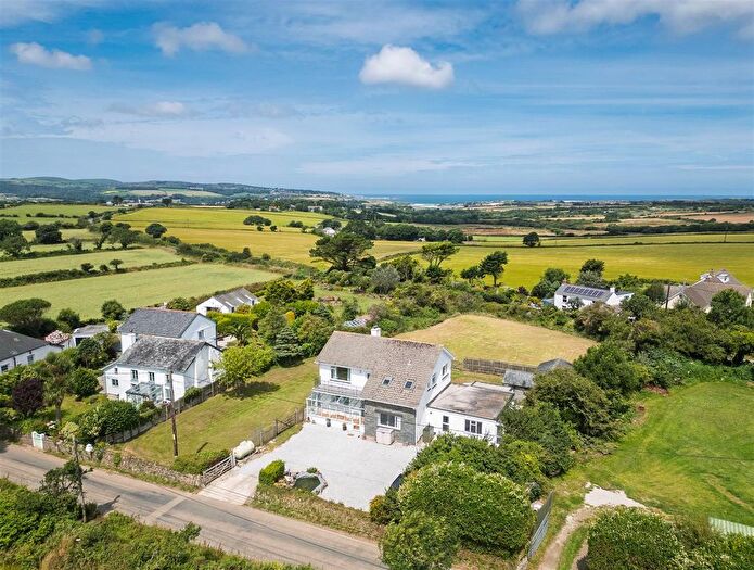 7 Bedroom Detached House For Sale In Flexible Detached Family Home, St. Erth Praze, TR27