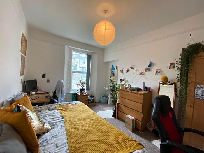 5 Bedroom House To Rent In Belgrave Road, Plymouth, PL4