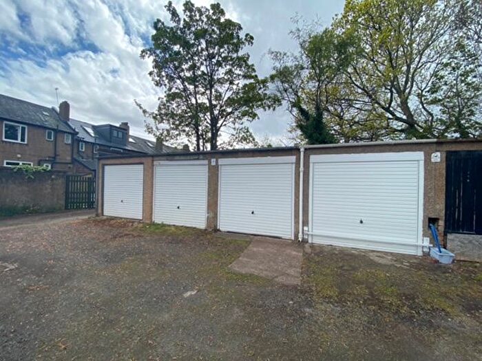 Garage / Parking To Rent In Colinton Road, Polwarth, Edinburgh, EH14