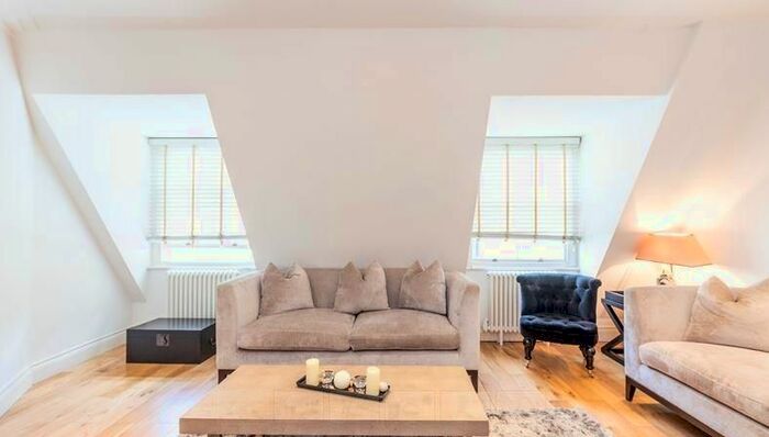 1 Bedroom Flat To Rent In Bourdon Street, London, W1K