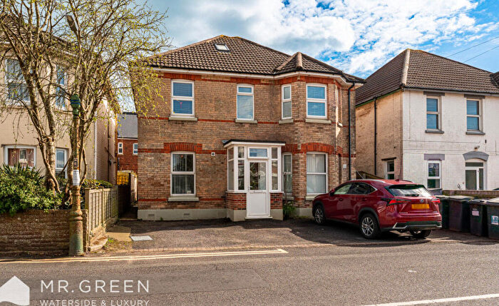 3 Bedroom Apartment For Sale In Darracott Road, Bournemouth, BH5