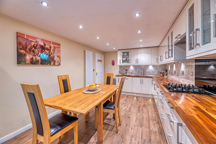 3 Bedroom End Of Terrace House For Sale In Ashford Drive, Appleton, Warrington, WA4