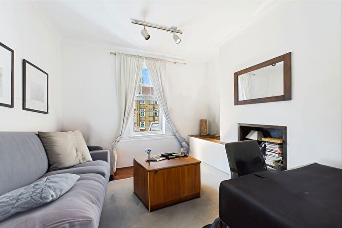 1 Bedroom Flat To Rent In Gunter Grove, Chelsea, London, SW10