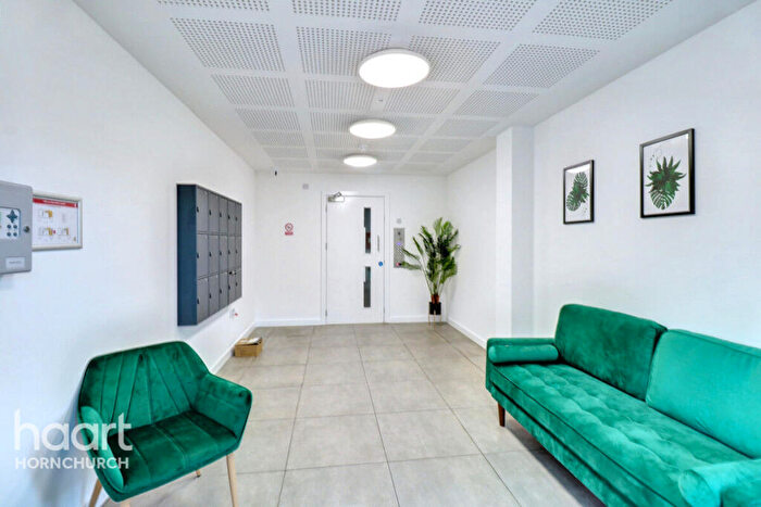 2 Bedroom Apartment For Sale In The Rose, Hornchurch, RM12