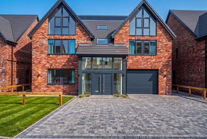 5 Bedroom Detached House For Sale In The Eyrie, Bonny Meadows, Moresby Parks, CA28