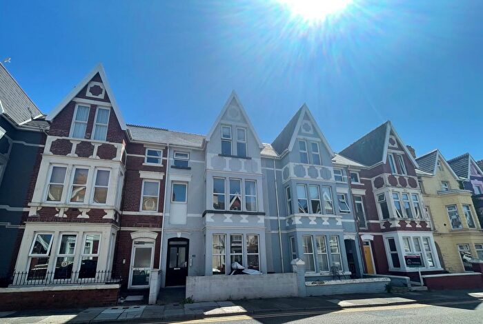 1 Bedroom Flat To Rent In Mary Street, Porthcawl, CF36