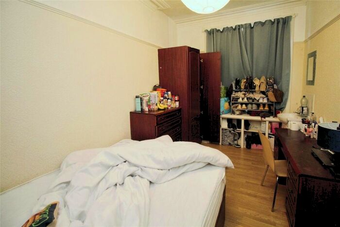 1 Bedroom Terraced House To Rent In North Road West, Plymouth, Devon, PL1