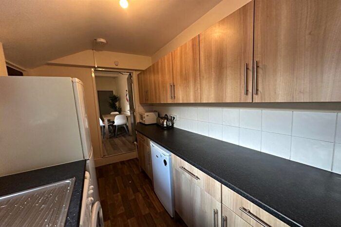 1 Bedroom Semi-Detached House To Rent In City Road, Dunkirk, NG7