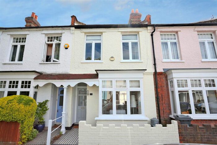 3 Bedroom Detached House To Rent In Magnolia Road, Chiswick, W4