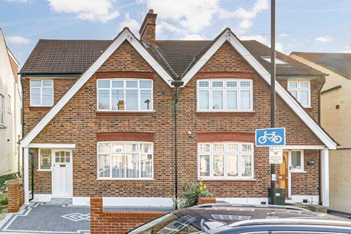3 Bedroom Terraced House To Rent In Conifer Gardens, Streatham, SW16