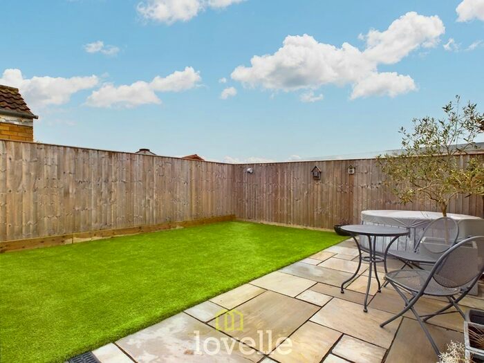 2 Bedroom Detached Bungalow For Sale In Wesley Crescent, Cleethorpes, DN35