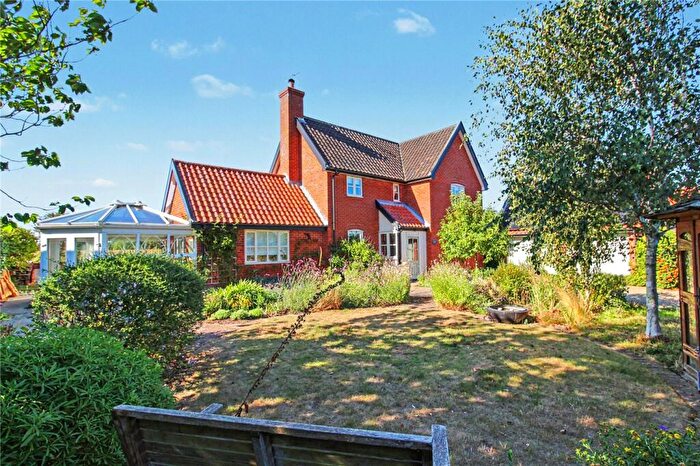 4 Bedroom Detached House For Sale In Bramfield Road, Wenhaston, Halesworth, IP19