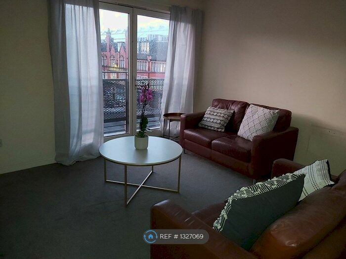 2 Bedroom Flat To Rent In Howard Street, Glasgow G1