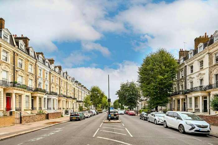 Studio To Rent In Sutherland Avenue, Maida Vale, London, W9