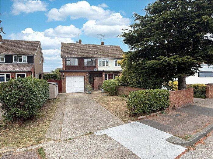 4 Bedroom Semi-Detached House For Sale In Second Avenue, Stanford-Le-Hope, Essex, SS17