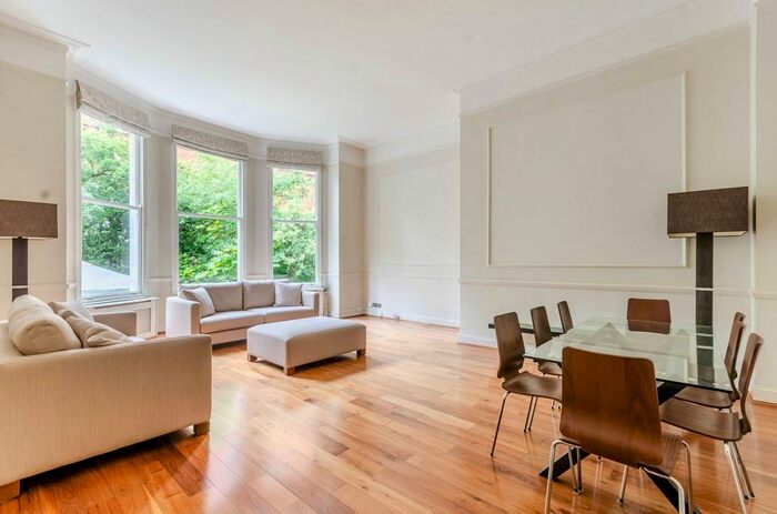 2 Bedroom Flat To Rent In Wetherby Gardens, South Kensington, London, SW5