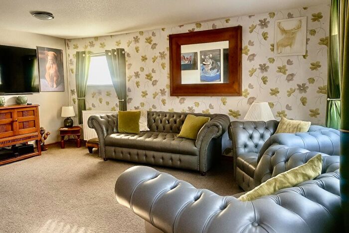 3 Bedroom Semi Detached House For Sale In Wadham Close, Peterlee, SR8