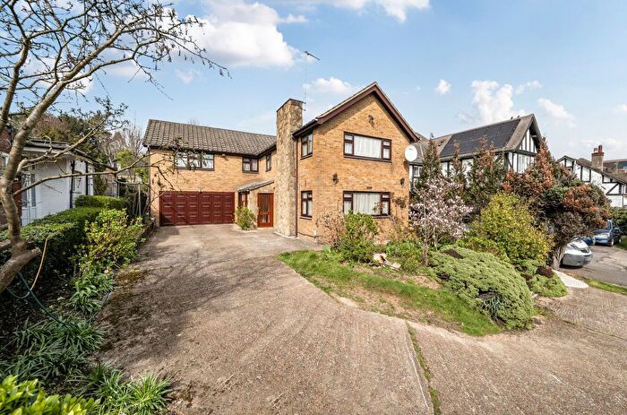 5 Bedroom Detached House For Sale In Brighton Road, Purley, CR8