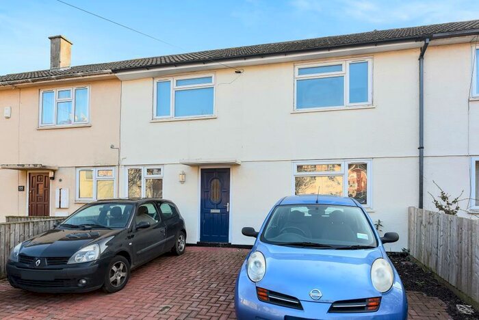 6 Bedroom Terraced House To Rent In Headington, Hmo Ready Bed, OX3