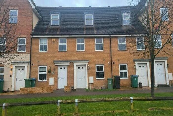 3 Bedroom Property To Rent In Harvest End, Watford, WD25