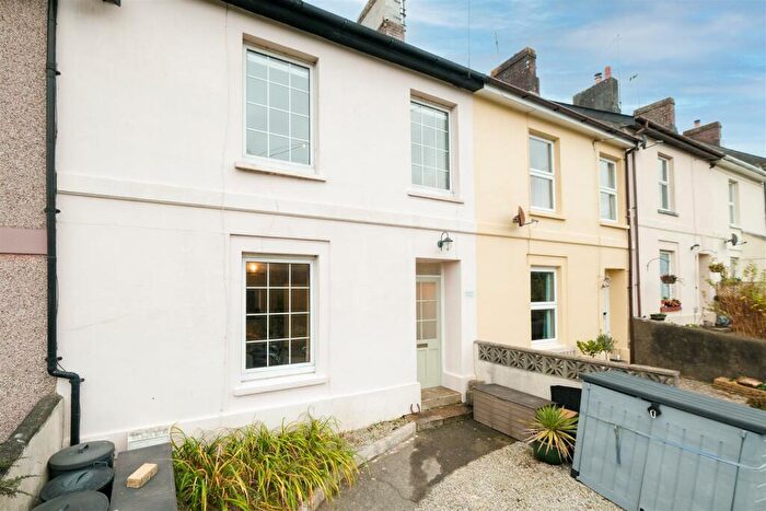 2 Bedroom Terraced House For Sale In Liskeard, PL14