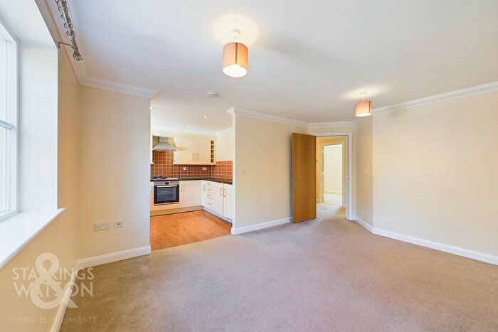 2 Bedroom Apartment To Rent In Norwich Road, Hethersett, Norwich, NR9