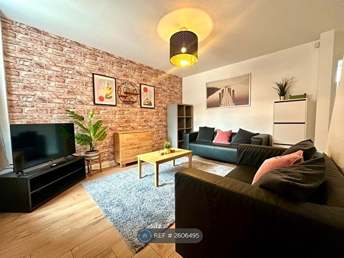 4 Bedroom Terraced House To Rent In Oxford Street, Middlesbrough, TS1