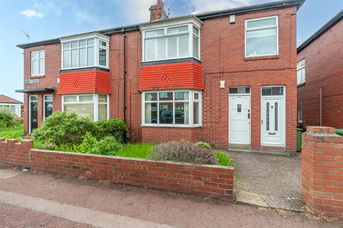 2 Bedroom Flat To Rent In **Virtual Tour** Danby Gardens, Heaton, NE6