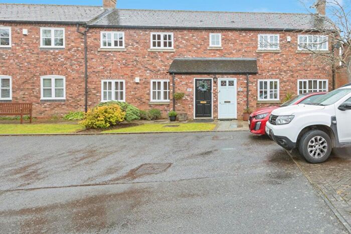 2 Bedroom Flat For Sale In Hinckley Road, Burbage, Hinckley, LE10