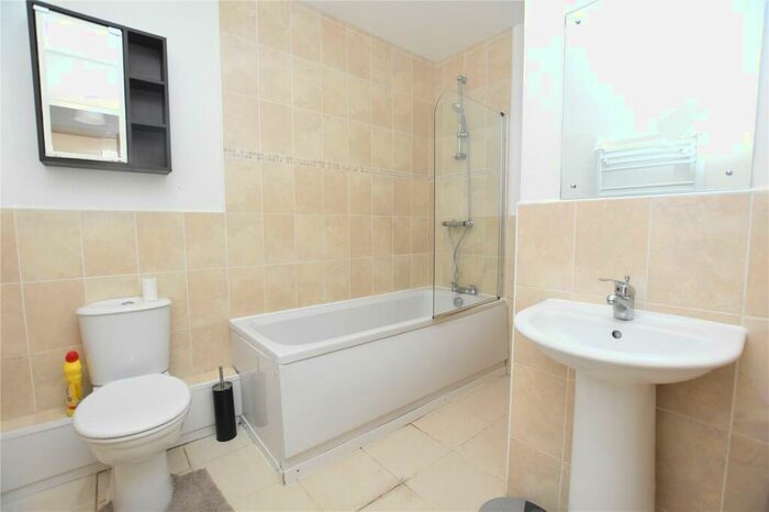 2 Bedroom Apartment To Rent In Melbourne Mills, Melbourne Street, Morley, Leeds, LS27