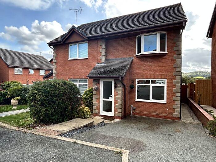2 Bedroom Semi-Detached House For Sale In Campbell Close, Penrhyn Bay, LL30