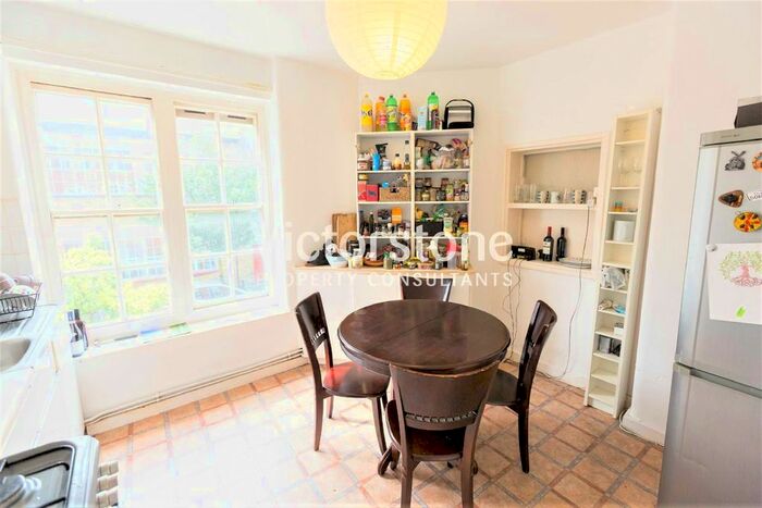 2 Bedroom Flat To Rent In Clifton House, Club Row, Shoreditch, London, E2